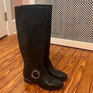 Gorgeous gently worn (approx 5 times) Tory Burch black riding boots!